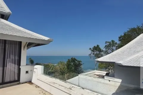 Haus in Bang Lamung, Thailand 5 Schlafzimmer № 216944 - Foto 3