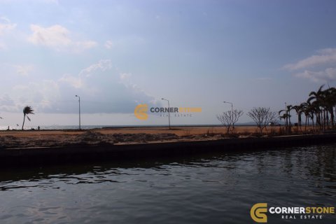 Land on Jomtien Beach, Pattaya, Thailand № 26772 - photo 16