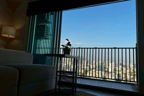 Condo à Sathon, Bangkok, Thaïlande, 2 chambres  № 167196 - photo 8