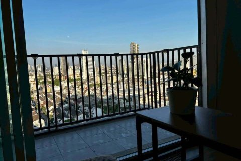 Condo à Sathon, Bangkok, Thaïlande, 2 chambres  № 167196 - photo 4