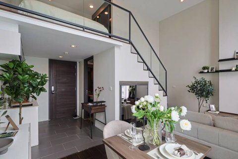 Лофт в Бангкоке, Таиланд с 1 спальней  № 115278 - фото 1