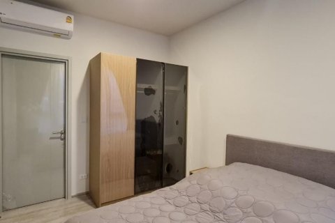 Studio dans le Condo à Watthana, Bangkok, Thaïlande № 139837 - photo 3