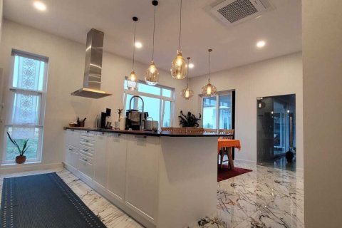 House in Mae On, Thailand 3 bedrooms № 139841 - photo 10