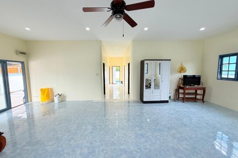 Вилла в Хуа Хине, Таиланд с 2 спальнями  № 139838 - фото 13