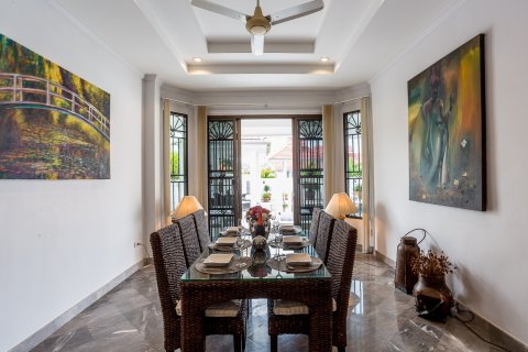 Villa in Hua Hin, Thailand 3 bedrooms № 168716 - photo 26