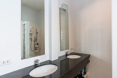 Villa in Hua Hin, Thailand 3 bedrooms № 168716 - photo 5