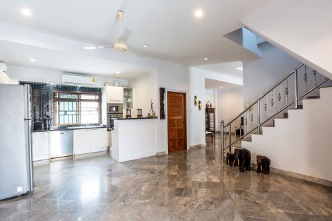 Villa in Hua Hin, Thailand 3 bedrooms № 168716 - photo 28