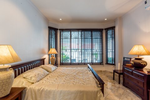 Villa in Hua Hin, Thailand 3 bedrooms № 168716 - photo 20