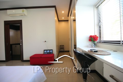Villa in Cha-am, Thailand 3 bedrooms № 168717 - photo 23