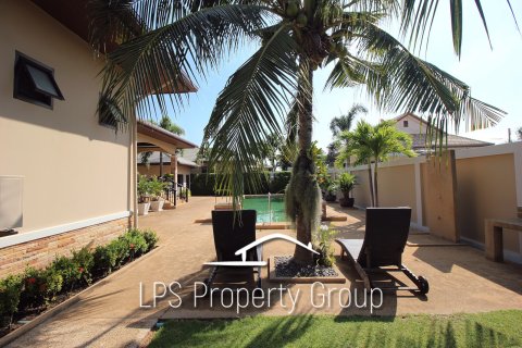 Villa in Cha-am, Thailand 3 bedrooms № 168717 - photo 6