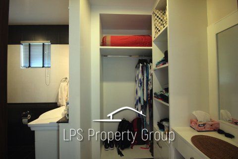 Villa in Cha-am, Thailand 3 bedrooms № 168717 - photo 27