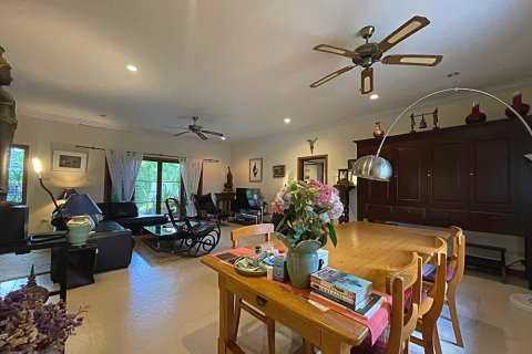 Villa in Hua Hin, Thailand 4 bedrooms № 168720 - photo 7