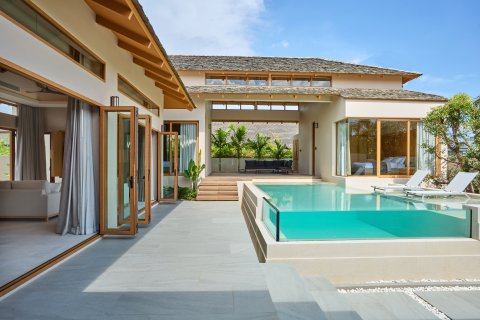 Villa in Phuket, Thailand 4 bedrooms № 146424 - photo 1
