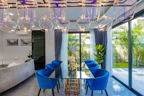 Villa in Pattaya, Thailand 5 bedrooms № 151230 - photo 16