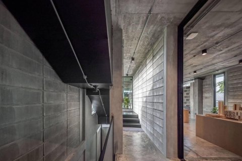 Дуплекс в Чатучаке, Бангкок, Таиланд с 3 спальнями  № 151234 - фото 4