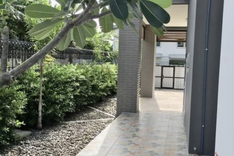 Maison à Huai Khwang, Bangkok, Thaïlande 4 chambres № 151231 - photo 10