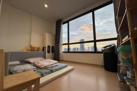 Condo in Chatuchak, Bangkok, Thailand, 2 bedrooms  № 151235 - photo 8