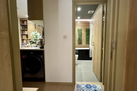 Condo in Chatuchak, Bangkok, Thailand, 2 bedrooms  № 151235 - photo 11