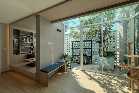 House in Samut Prakan, Thailand 4 bedrooms № 157876 - photo 26