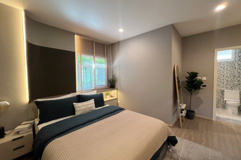 House in Samut Prakan, Thailand 4 bedrooms № 157876 - photo 22