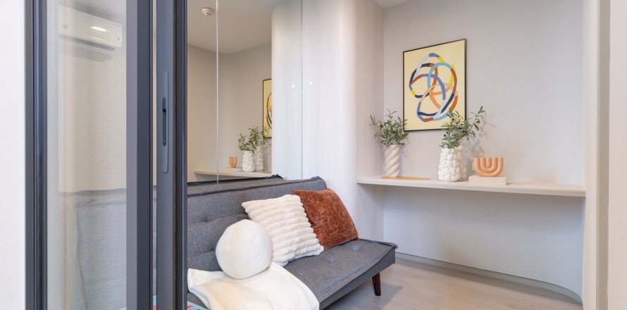 Studio à Cobe Kaset Sripatum, Bangkok, Thaïlande № 168232