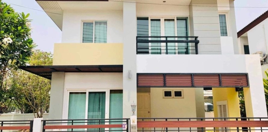 House in Chiang Mai, Thailand 3 bedrooms № 171876