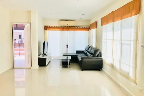 House in Chiang Mai, Thailand 3 bedrooms № 171876 - photo 3