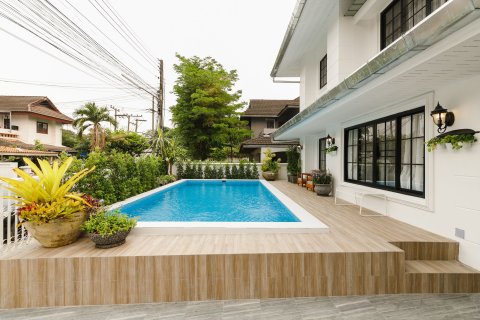 Villa in Chiang Mai, Thailand 5 bedrooms № 171872 - photo 13