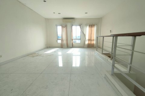 Maison à Suan Luang, Bangkok, Thaïlande 3 chambres № 171871 - photo 12