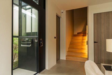 Maison à Watthana, Bangkok, Thaïlande 4 chambres № 171873 - photo 13