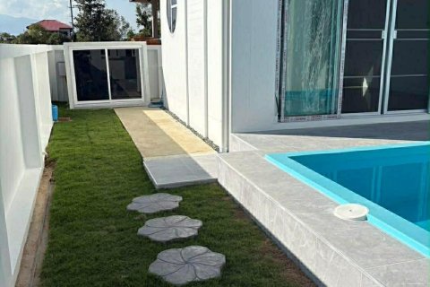 Villa in Chiang Mai, Thailand 3 bedrooms № 171874 - photo 14