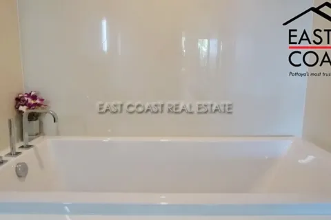 Condominio de 2 dormitorios en Pattaya, Tailandia № 213814 - foto 15