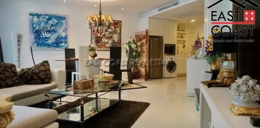 Condominio de 2 dormitorios en Pattaya, Tailandia № 213814