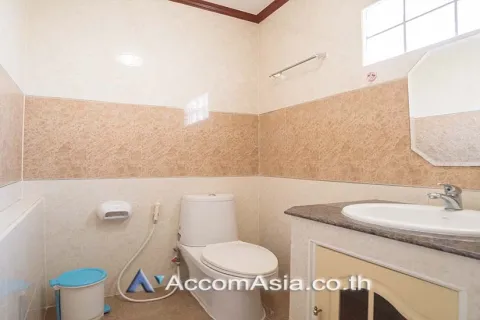 Haus in Watthana, Bangkok, Thailand 3 Schlafzimmer № 216139 - Foto 12