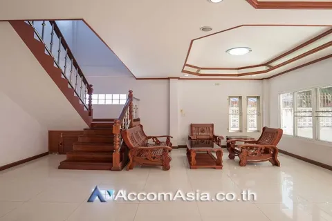 Haus in Watthana, Bangkok, Thailand 3 Schlafzimmer № 216139 - Foto 4