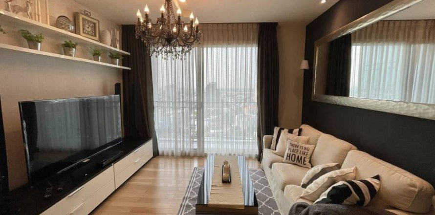 Condo à Phra Khanong, Bangkok, Thaïlande, 2 chambres  № 157820