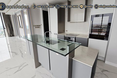 Condo à Watthana, Bangkok, Thaïlande, 2 chambres № 201240 - photo 9
