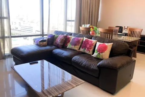 Кондоминиум с 2 спальнями в Сатхоне, Бангкок, Таиланд № 156051 - фото 2