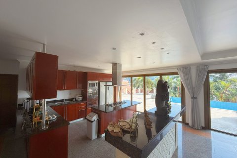 Вилла в Пхукете, Таиланд с 7 спальнями  № 151029 - фото 23