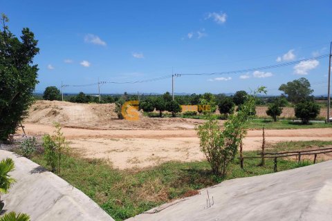 Land in Chonburi, Thailand № 151030 - photo 8