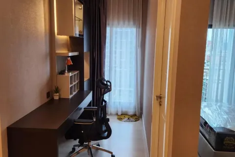 Condo à Phaya Thai, Bangkok, Thaïlande, 2 chambres  № 160555 - photo 1