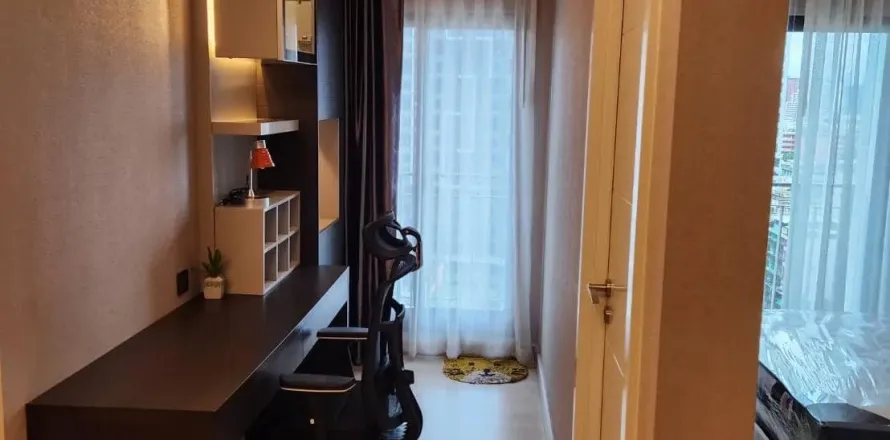 Condo à Phaya Thai, Bangkok, Thaïlande, 2 chambres  № 160555