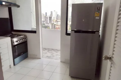 Condo à Yan Nawa, Bangkok, Thaïlande, 3 chambres  № 160550 - photo 10