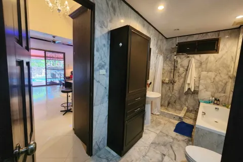 Villa à Pattaya, Thaïlande 3 chambres № 160556 - photo 20