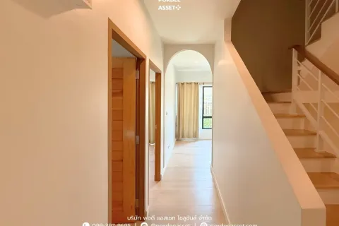 Townhouse in Bang Bua Thong, Thailand 3 bedrooms № 163161 - photo 7