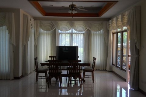 Дом в Бангбоне, Бангкок, Таиланд с 4 спальнями № 163156 - фото 3