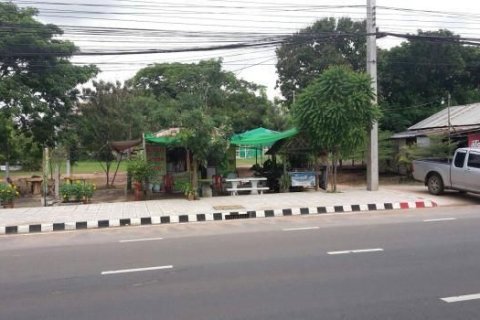 Land in Maha Sarakham, Thailand 12800 sq.m. № 163160 - photo 5