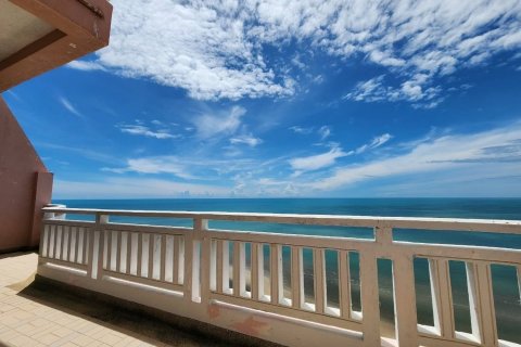 Кондоминиум с 3 спальнями в Ча-аме, Таиланд № 140423 - фото 12