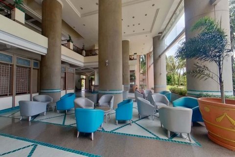 Кондоминиум с 3 спальнями в Ча-аме, Таиланд № 140423 - фото 28