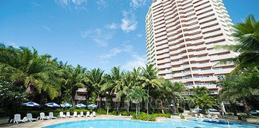 Condo in Cha-am, Thailand, 3 bedrooms № 140423